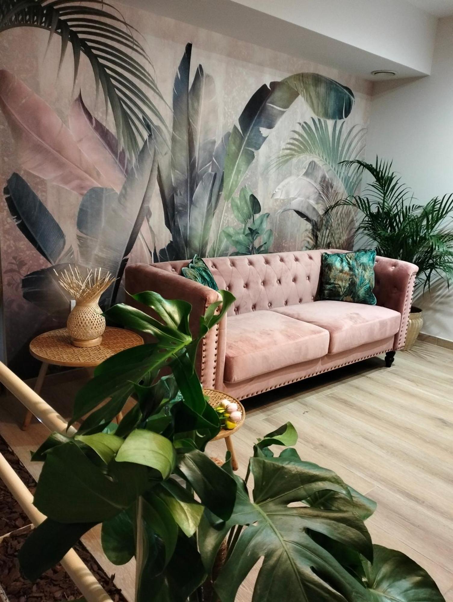 La Casa De Flores Toro