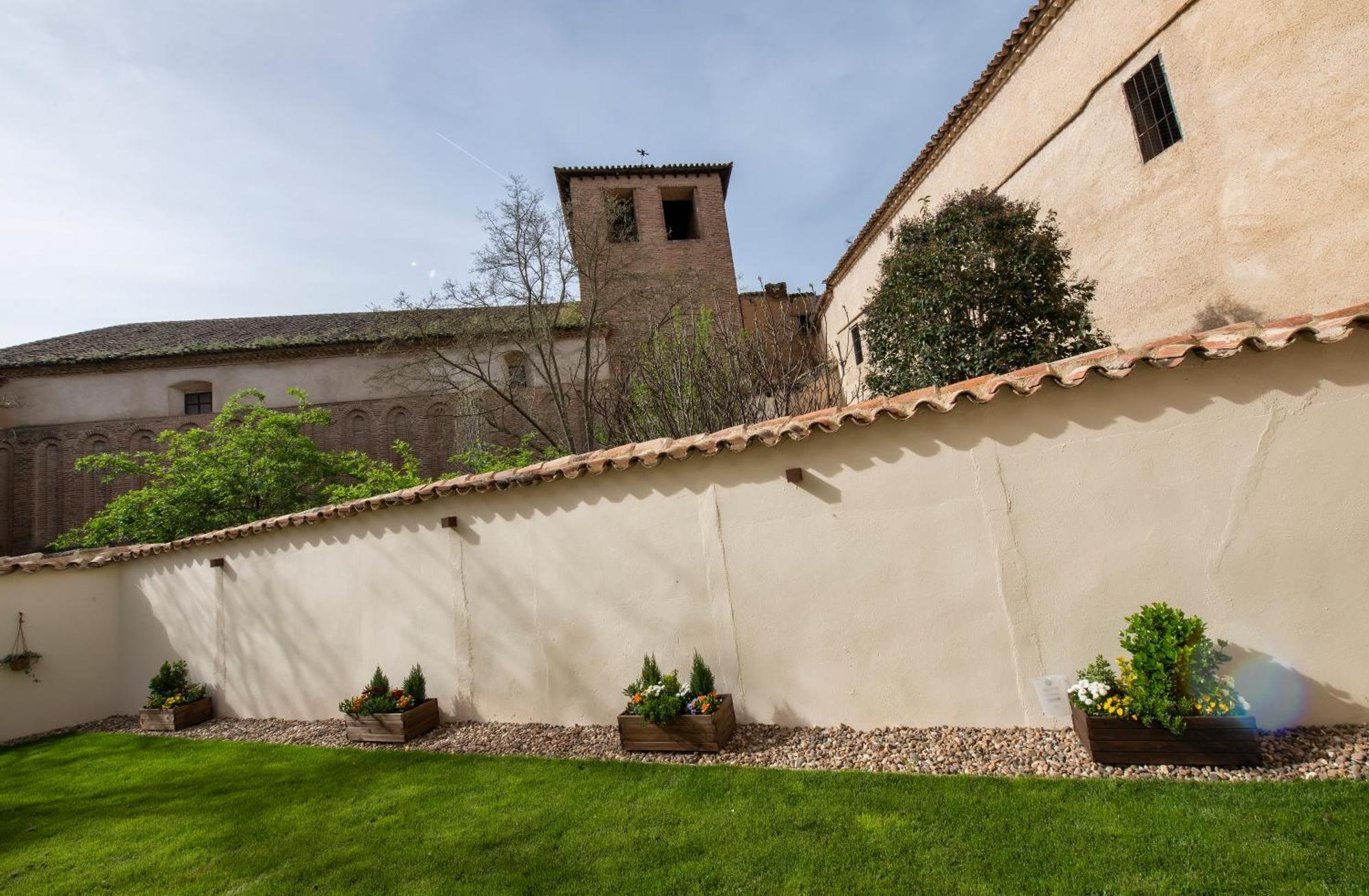 La Casa De Flores Pensión *